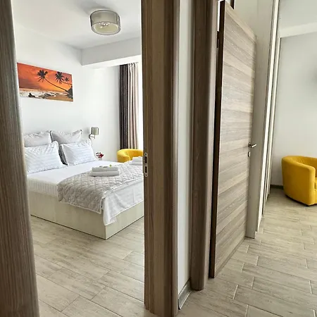 Alfie Mamaia Nord Apartman *